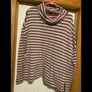 J Crew Turtleneck Size XL